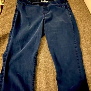 Old Navy Rockstar super skinny jeggins